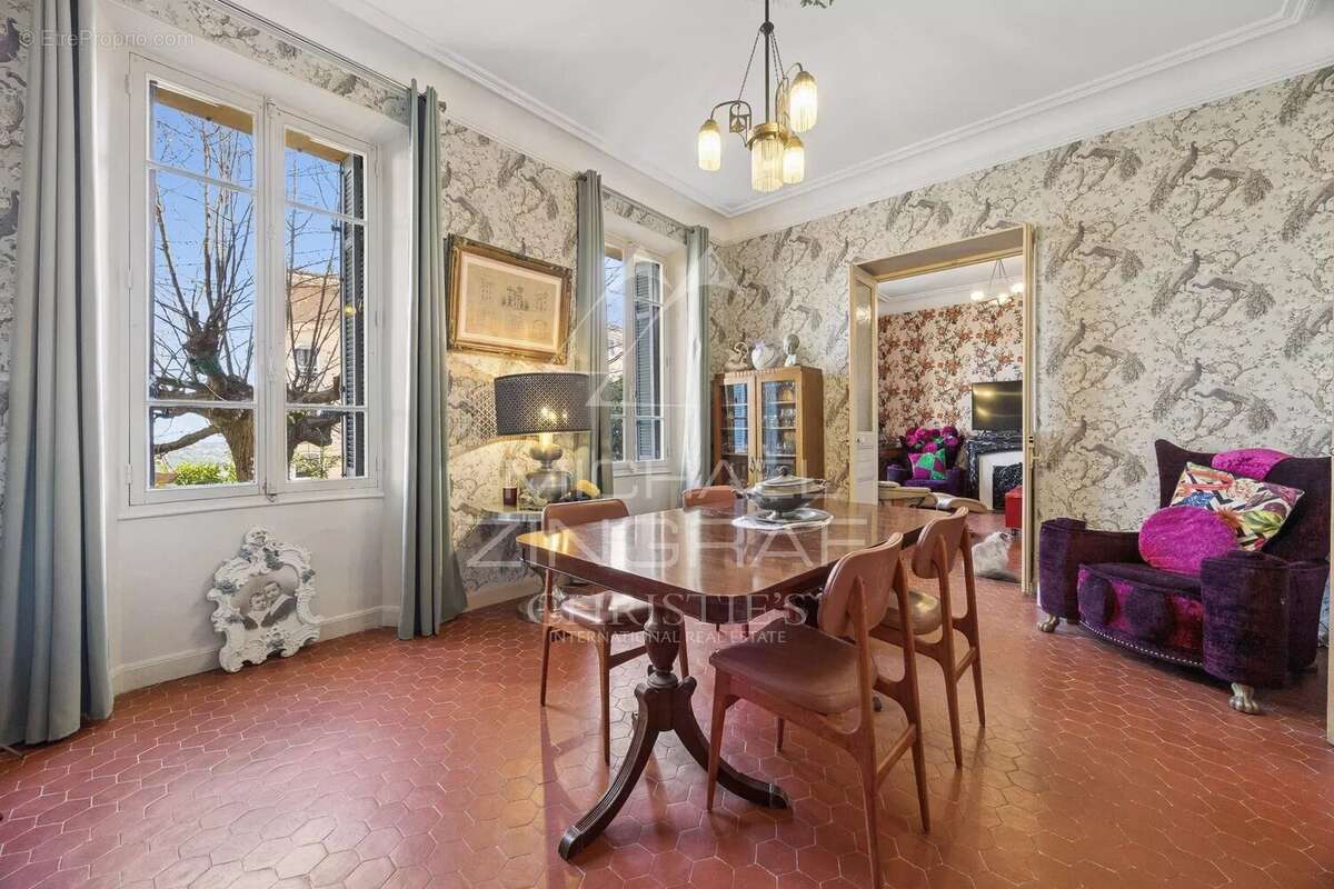 Maison à GRASSE