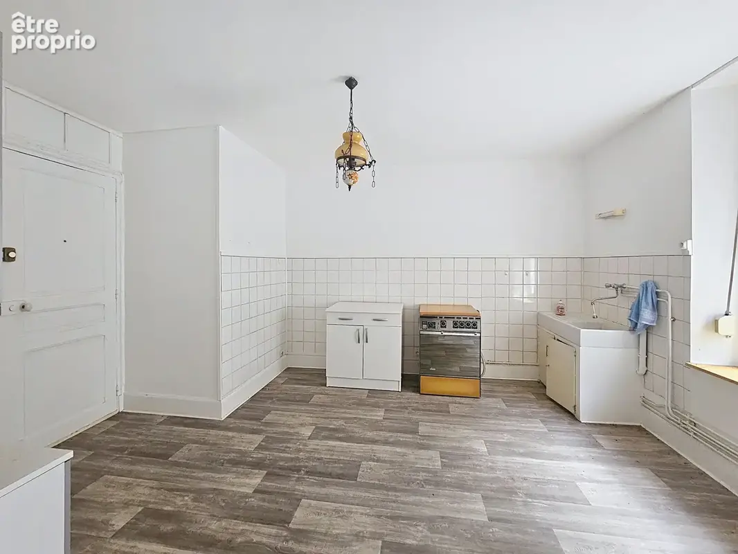 Immeuble de rapport - 6 appartements + 1 local professionnel - photo 10