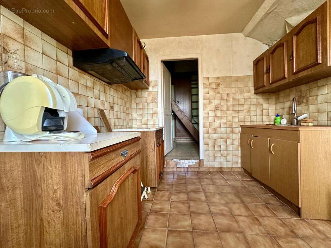 Maison 83 m² à La Chapelle-Hugon  - photo 6