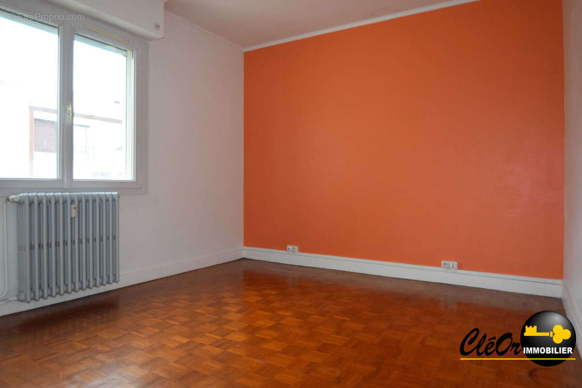 Appartement à SAINT-JEAN-DE-LOSNE