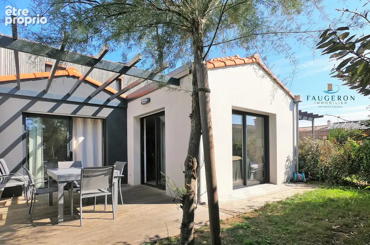 OLONNE - Maison T4 récente de 92 m2 avec garage, terrasse et jardin - photo 1