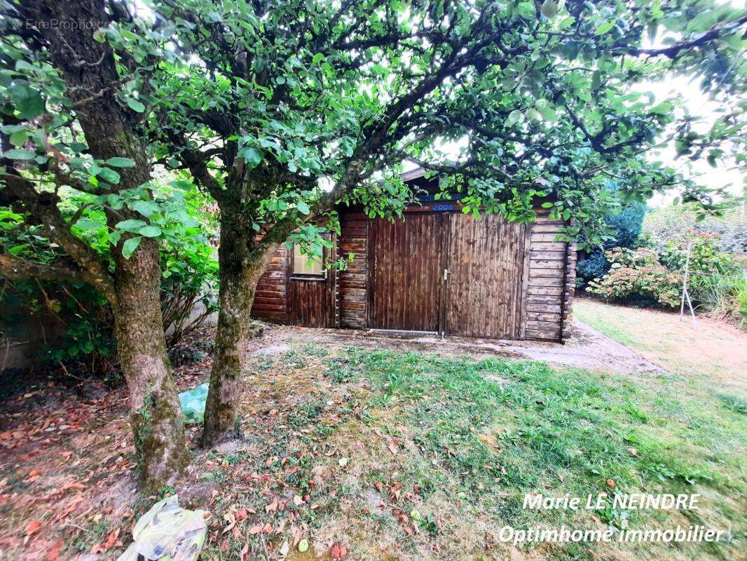 Ensemble Immobilier d'Exception – 3 Maisons & Jardin à Plussulien (22320) - photo 17