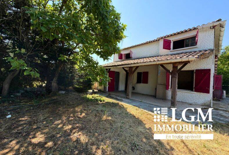 Maison à LA VILLE-DIEU-DU-TEMPLE