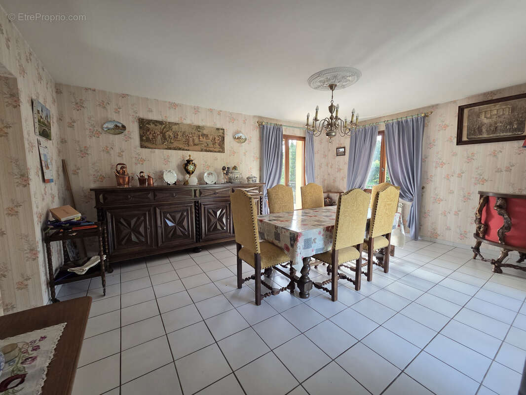 Maison à CASTILLONNES
