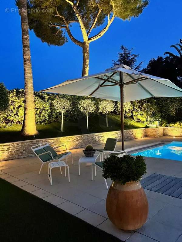 Maison à VILLENEUVE-LOUBET