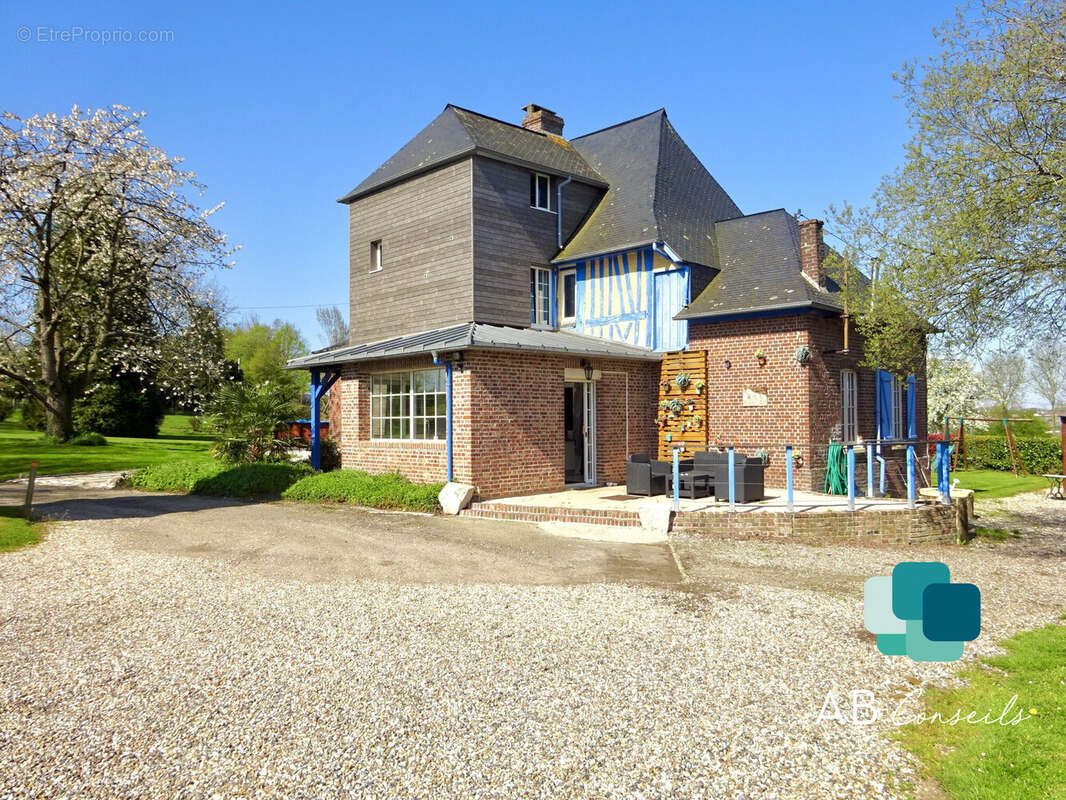 Maison à PISSY-POVILLE