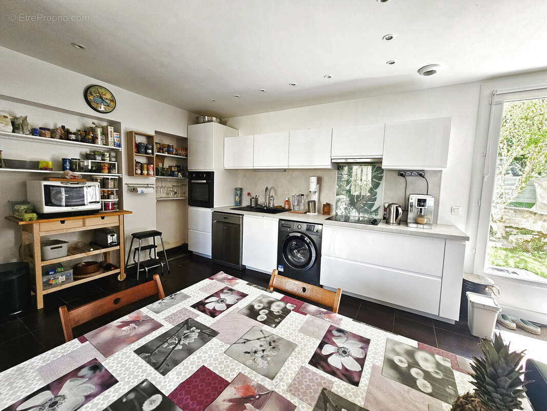 Maison à AIGREFEUILLE-D&#039;AUNIS