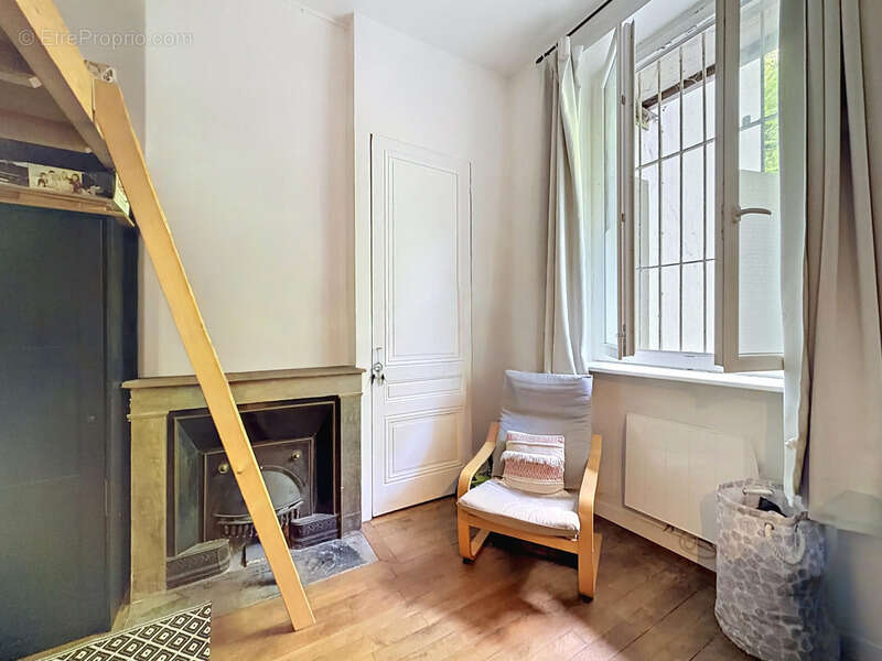 Appartement à LYON-5E