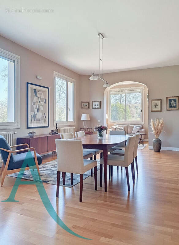 Maison à CARBONNE