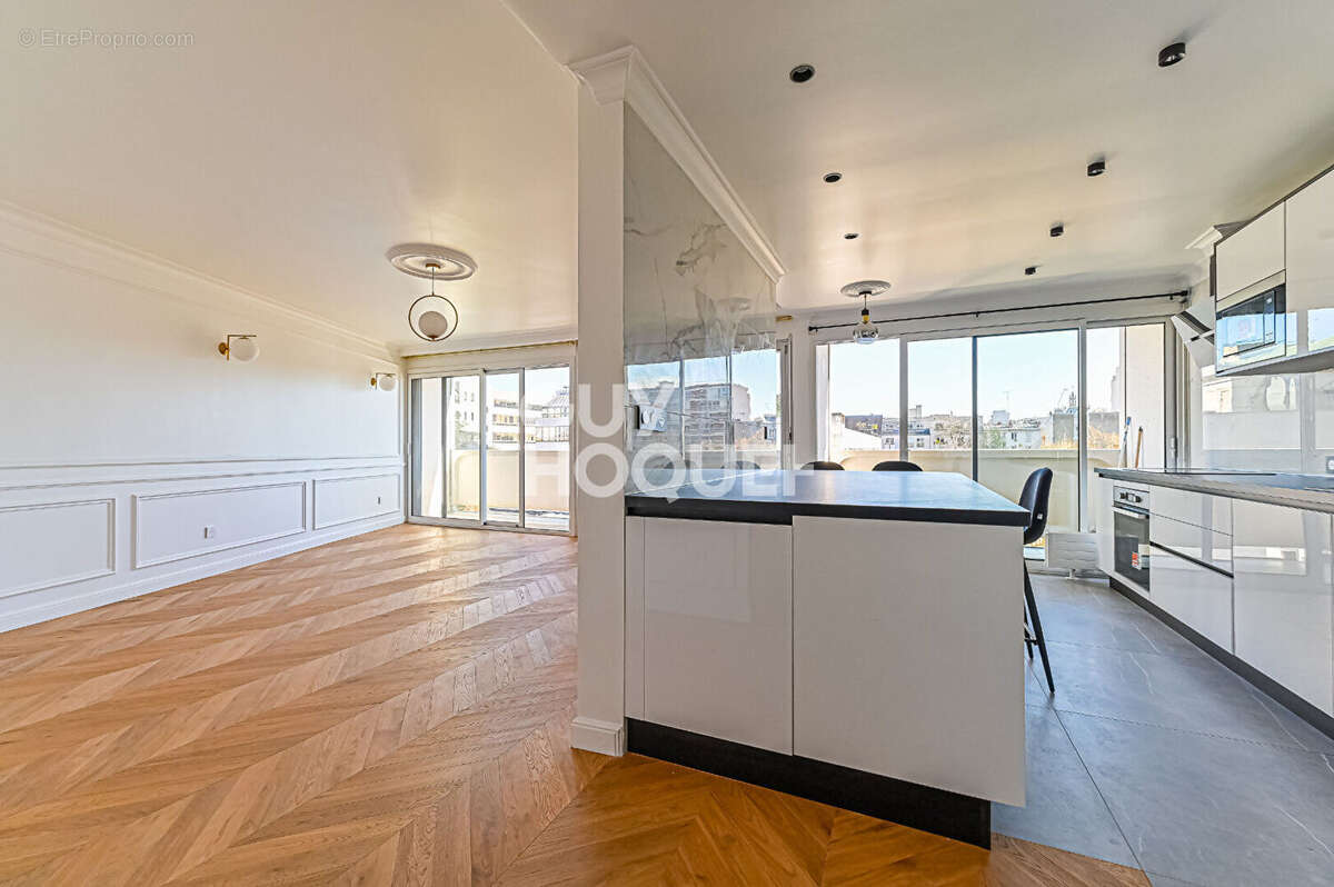 Appartement à PARIS-12E