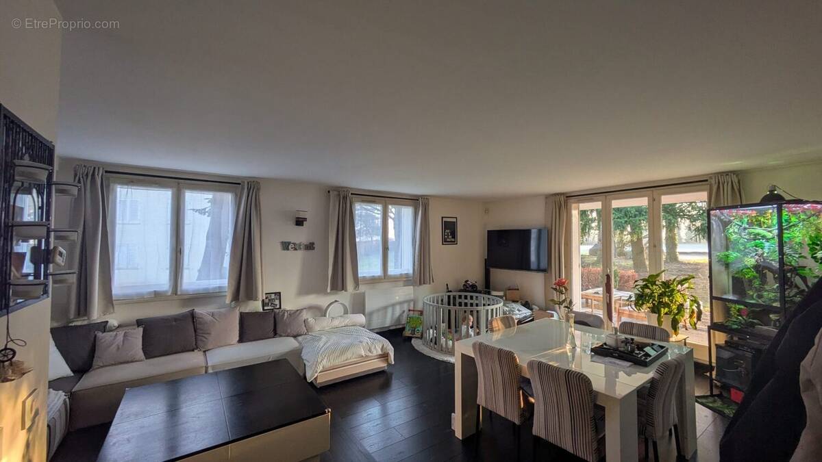 Appartement à SAINT-GERMAIN-LES-CORBEIL