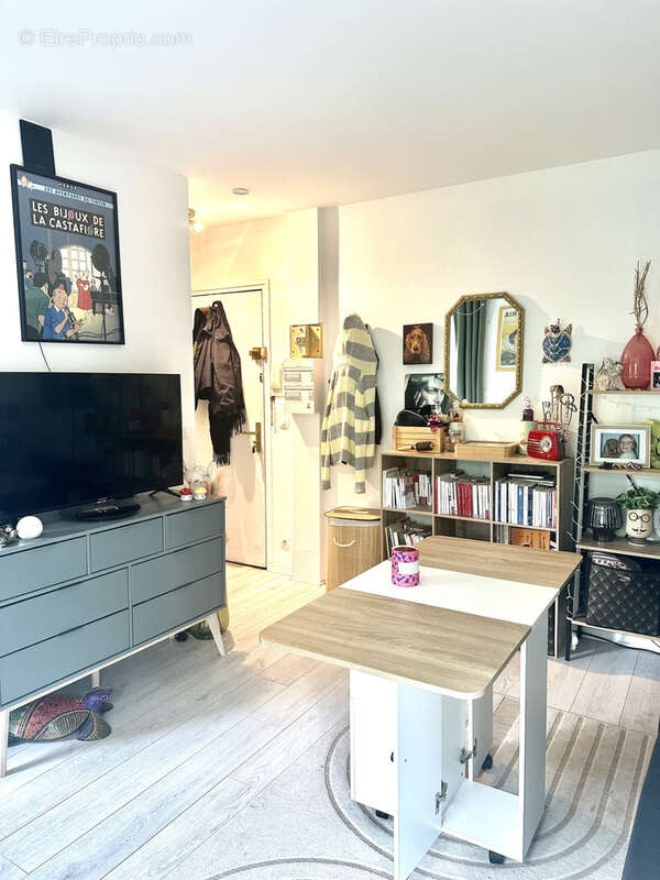 Appartement à PARIS-11E