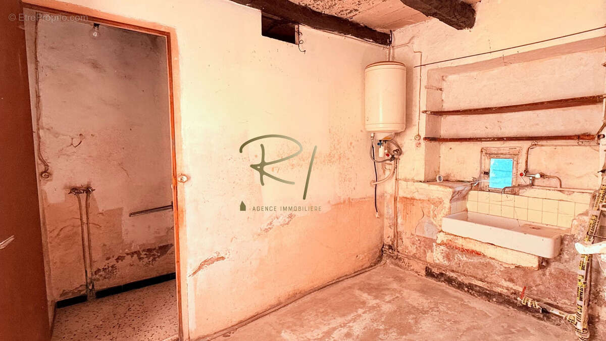 Maison à ORGNAC-L&#039;AVEN