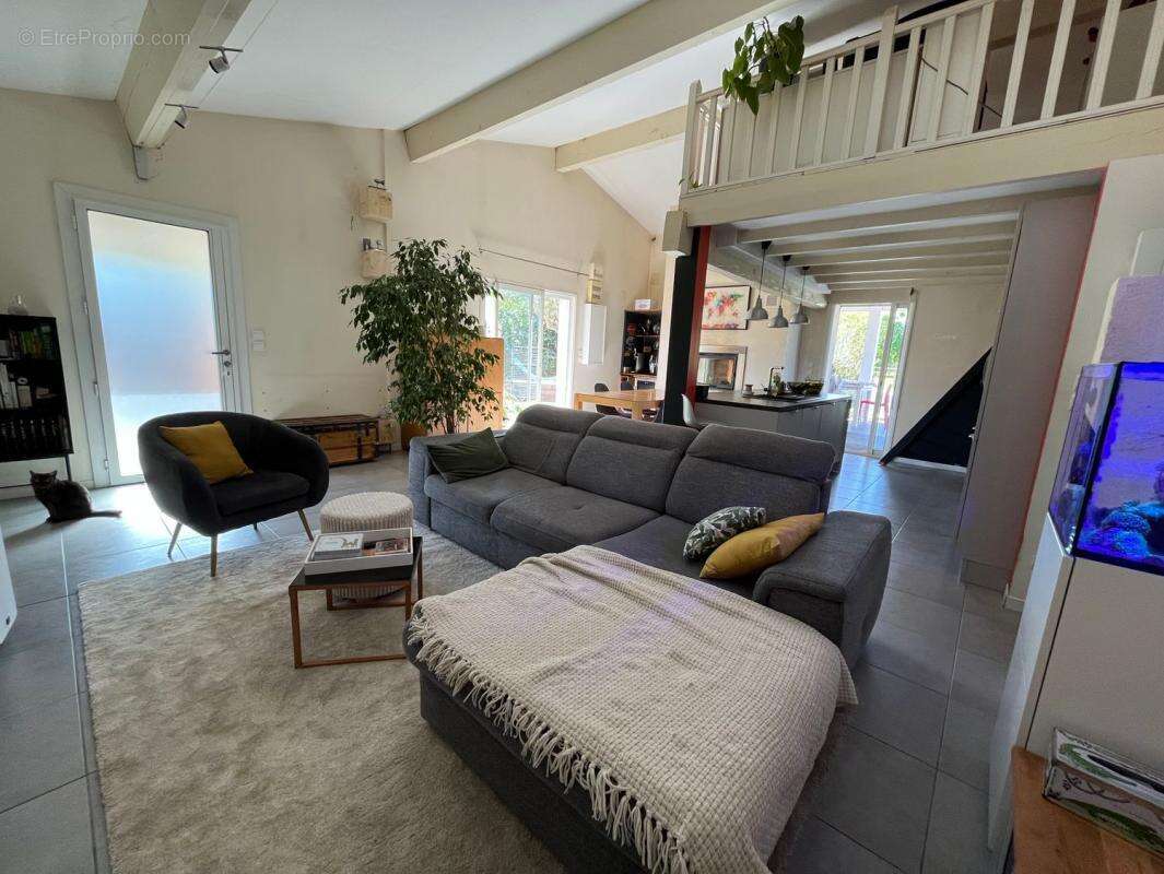 Maison à SAINT-LOUBES