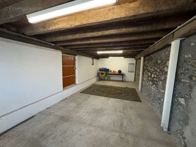 Maison à SAINT-LEGER-MAGNAZEIX