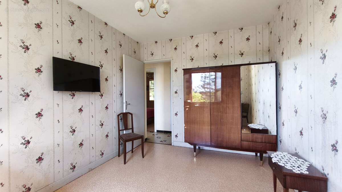 Maison à BAGAT-EN-QUERCY