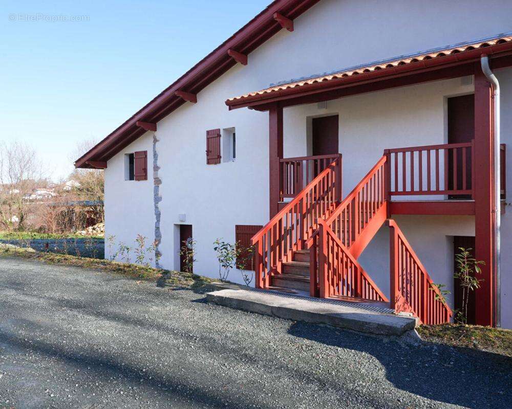 Appartement à URRUGNE