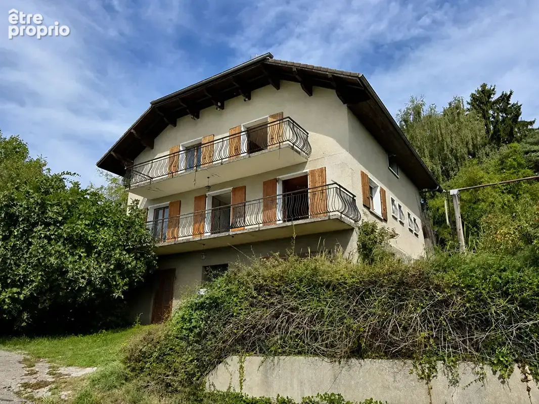 Maison à rénover avec vue lac et montagnes - photo 3