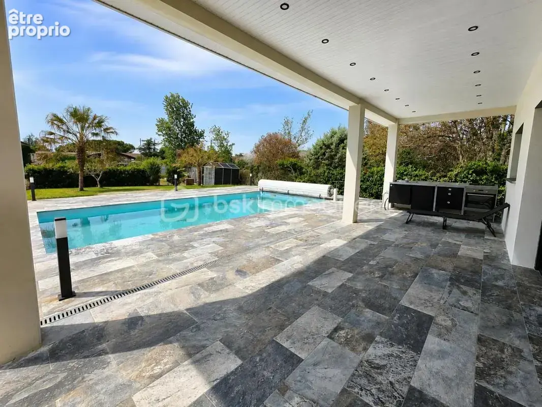  cornebarrieu – villa contemporaine de 158 m² – 4 chambres - 1  – terrain de 908 m² – piscine - photo 2