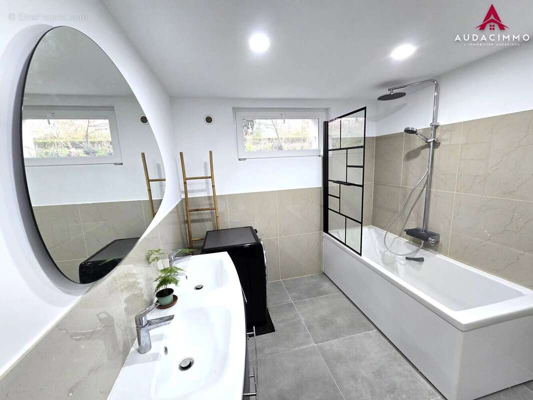 Maison à BOUXIERES-AUX-DAMES