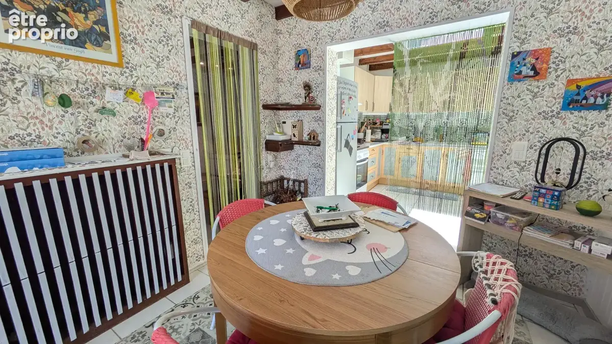 Maison atypique avec jardin au coeur de Sardon - photo 8