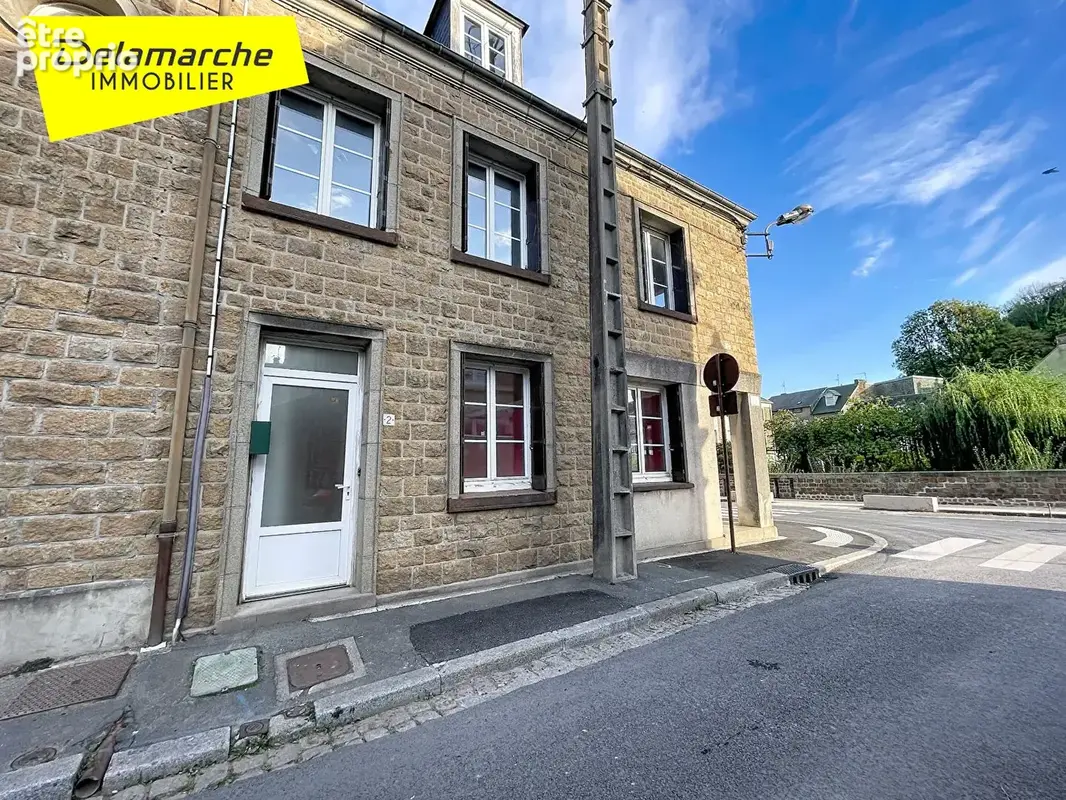A vendre en exclusivité delamarche immobilier maison de ville au coeur de gavray ! - photo 14