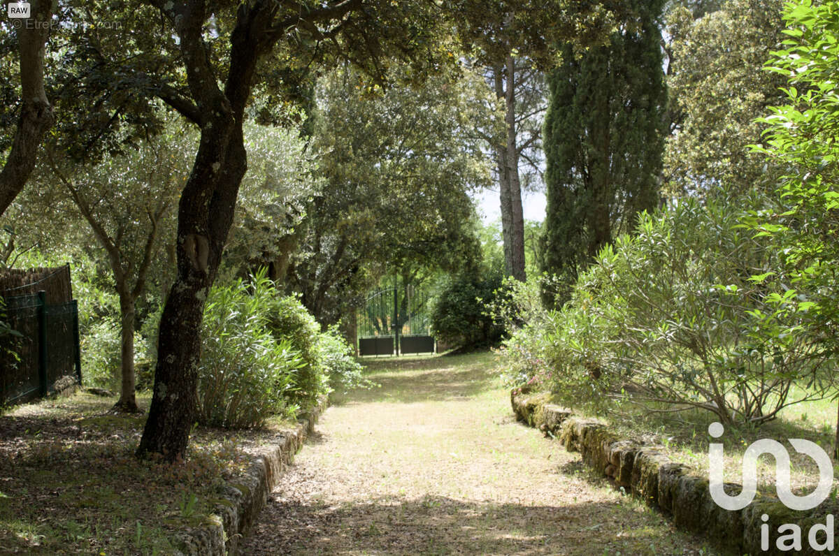 Photo 2 - Maison à UZES