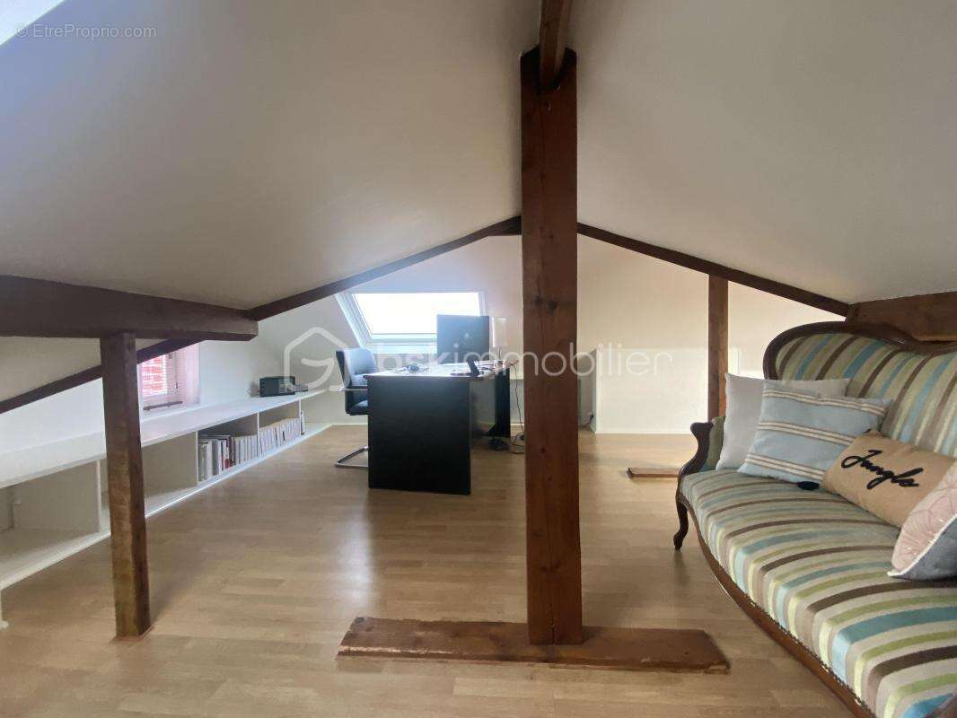 Maison à VAIRES-SUR-MARNE