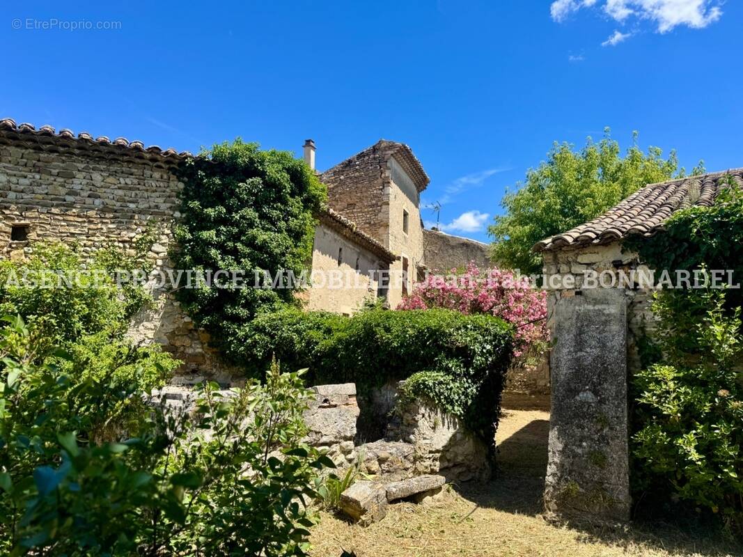 Maison à VISAN