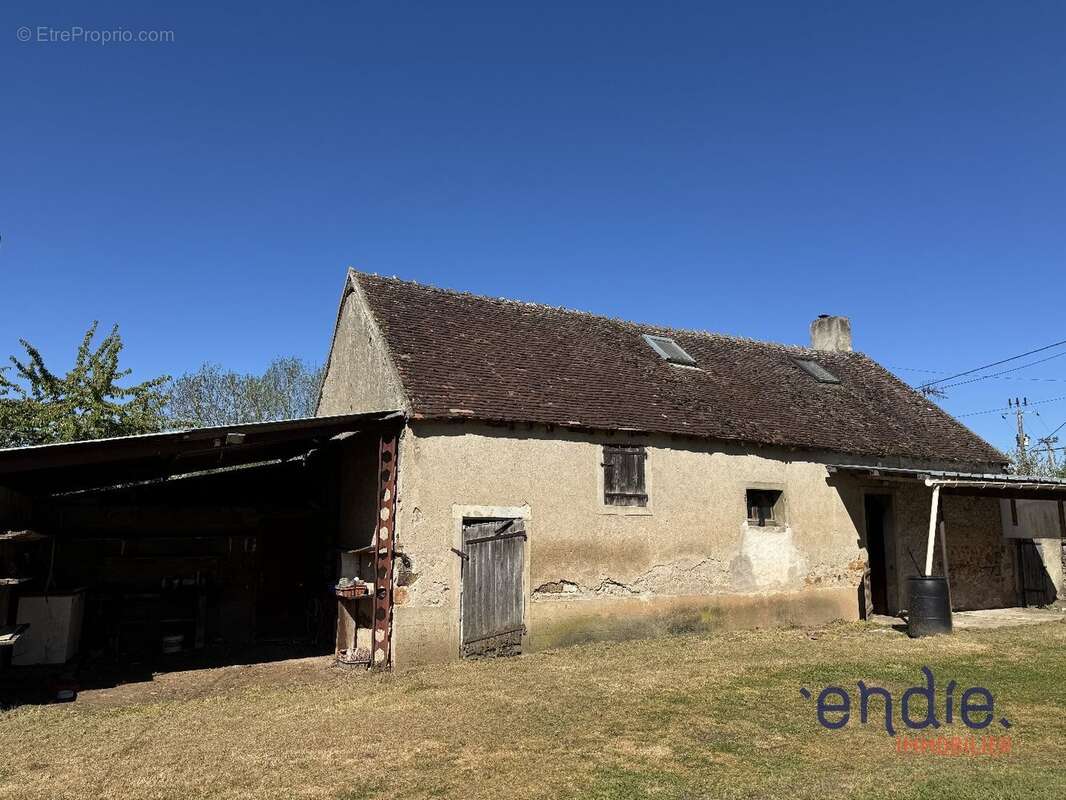 Maison à VALIGNY