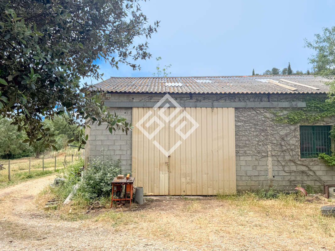 Maison à BIZE-MINERVOIS