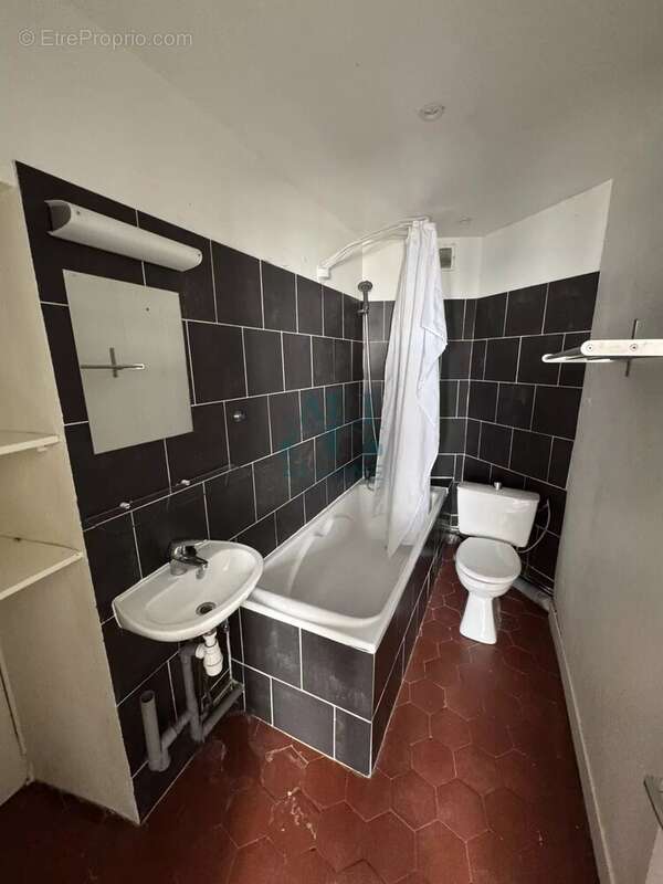 Appartement à PARIS-10E