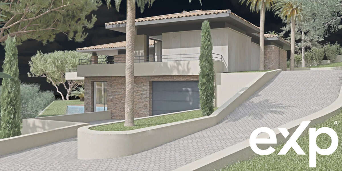 Terrain à SAINTE-MAXIME