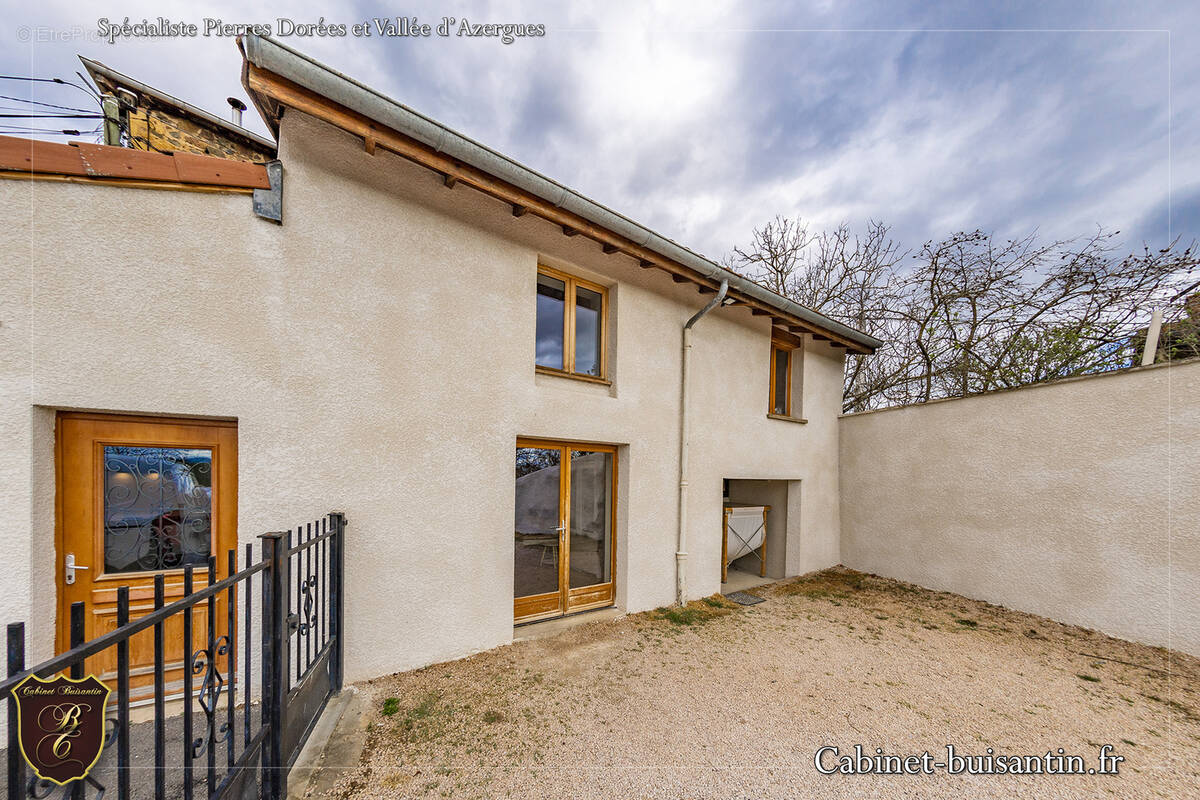 Maison à SAINT-VERAND