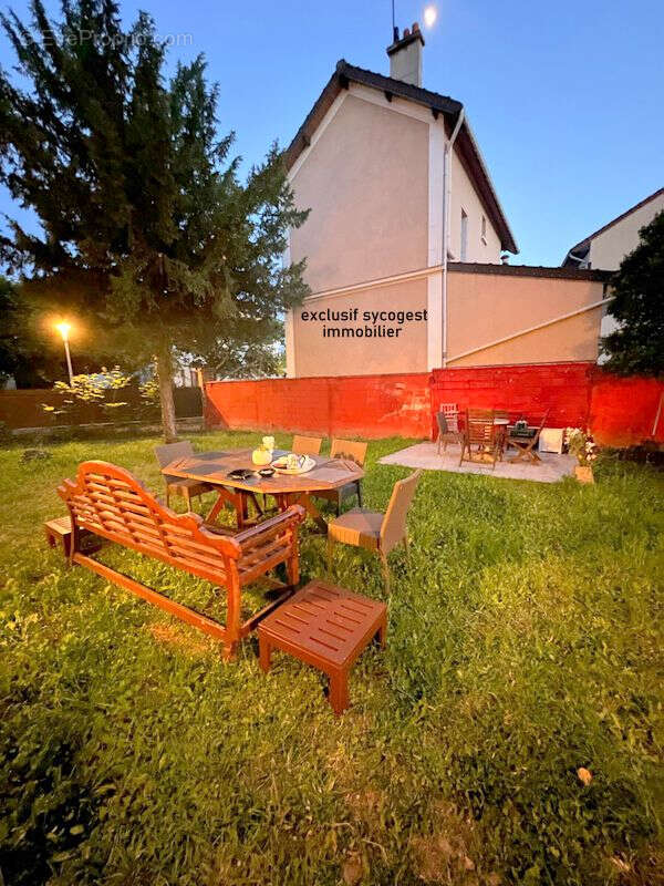 Maison à NOISY-LE-SEC