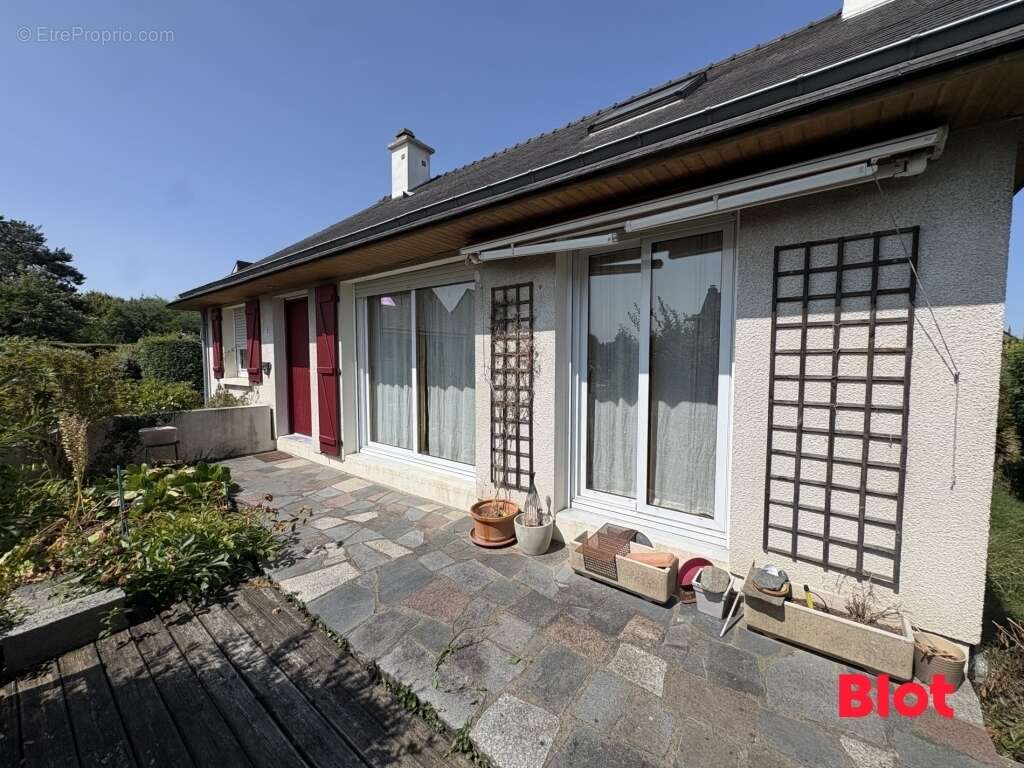 Maison 106 m² à Montfort-Sur-Meu  - photo 2