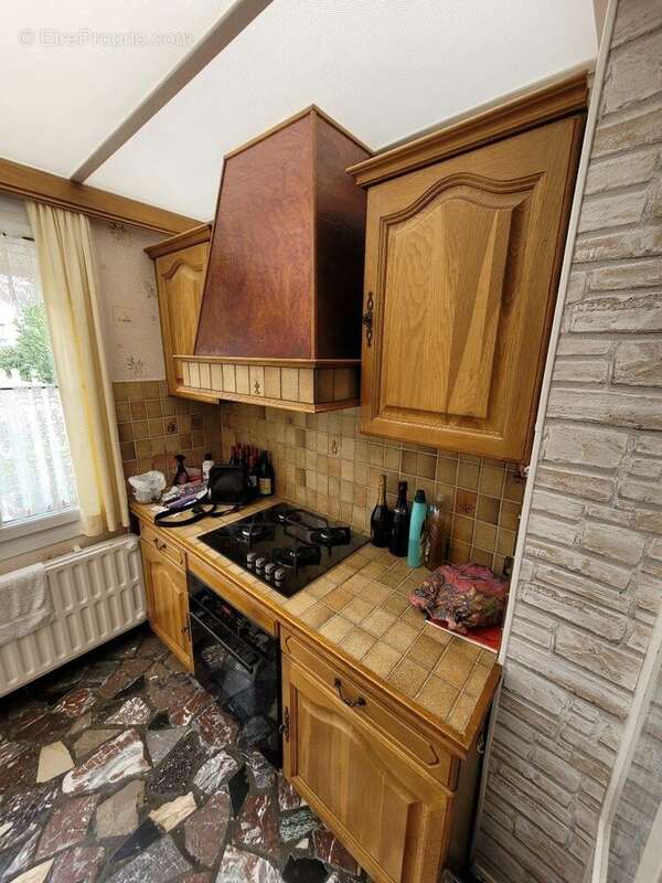 Maison à AVESNES-SUR-HELPE