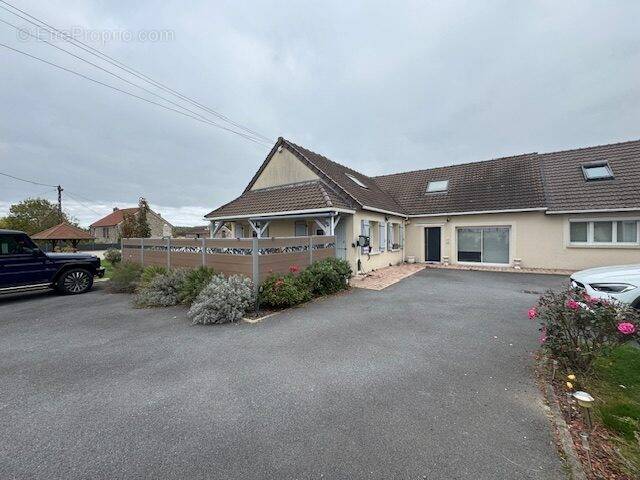 Maison à NOGENT-L&#039;ARTAUD