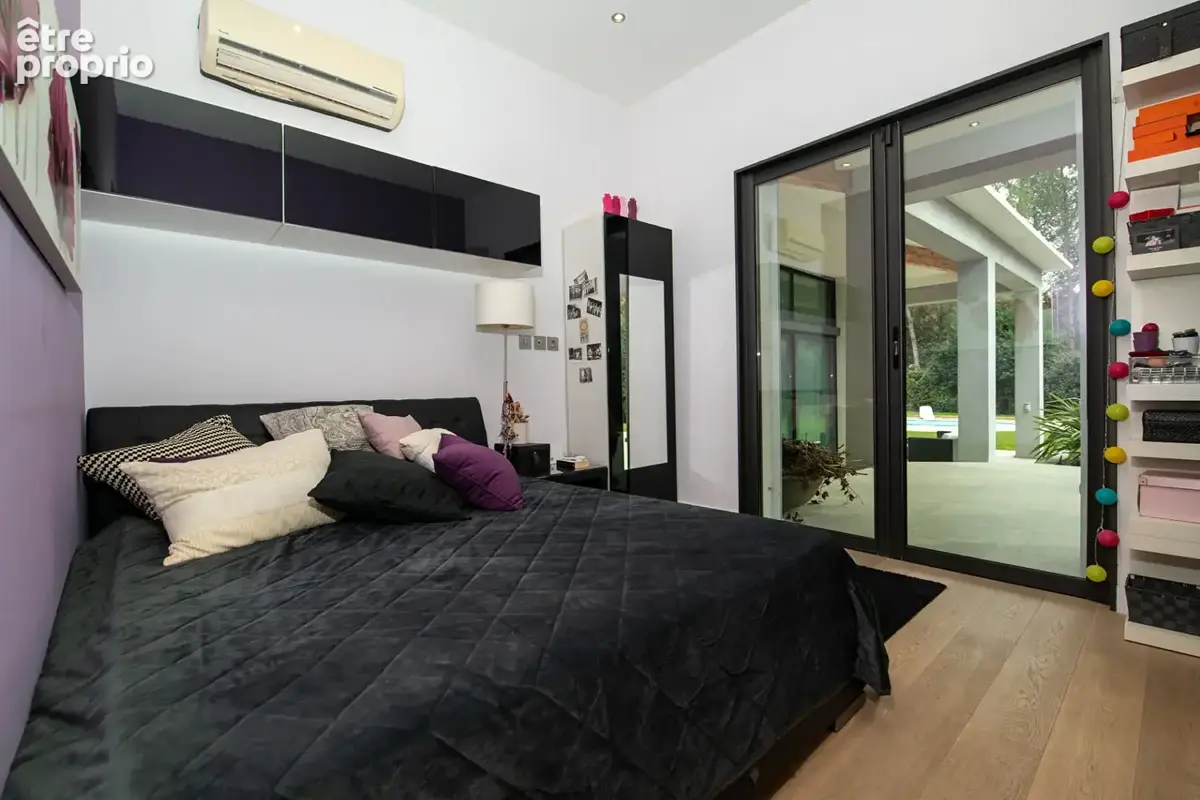 Auriol ? Villa de prestige 5 pièces 272 m² ? Piscine ? Parc 5 000 m² - photo 15