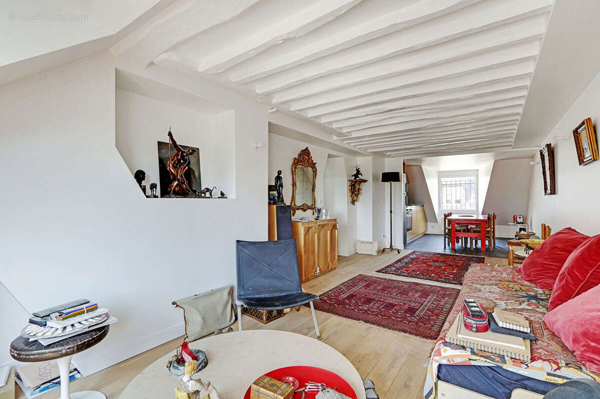 Appartement à PARIS-6E