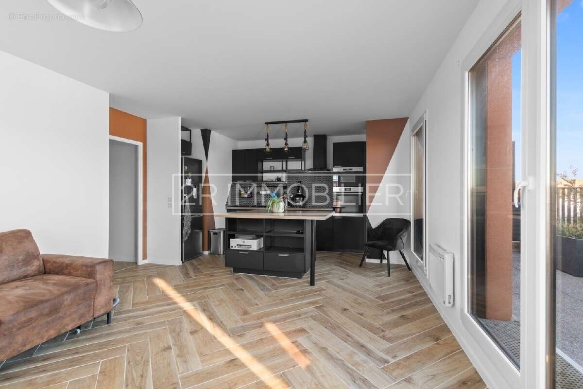 Appartement à ROISSY-EN-BRIE