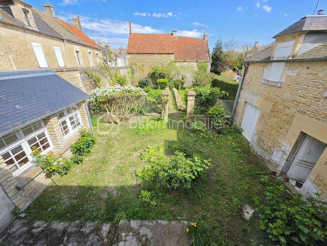 Maison à BERNIERES-SUR-MER