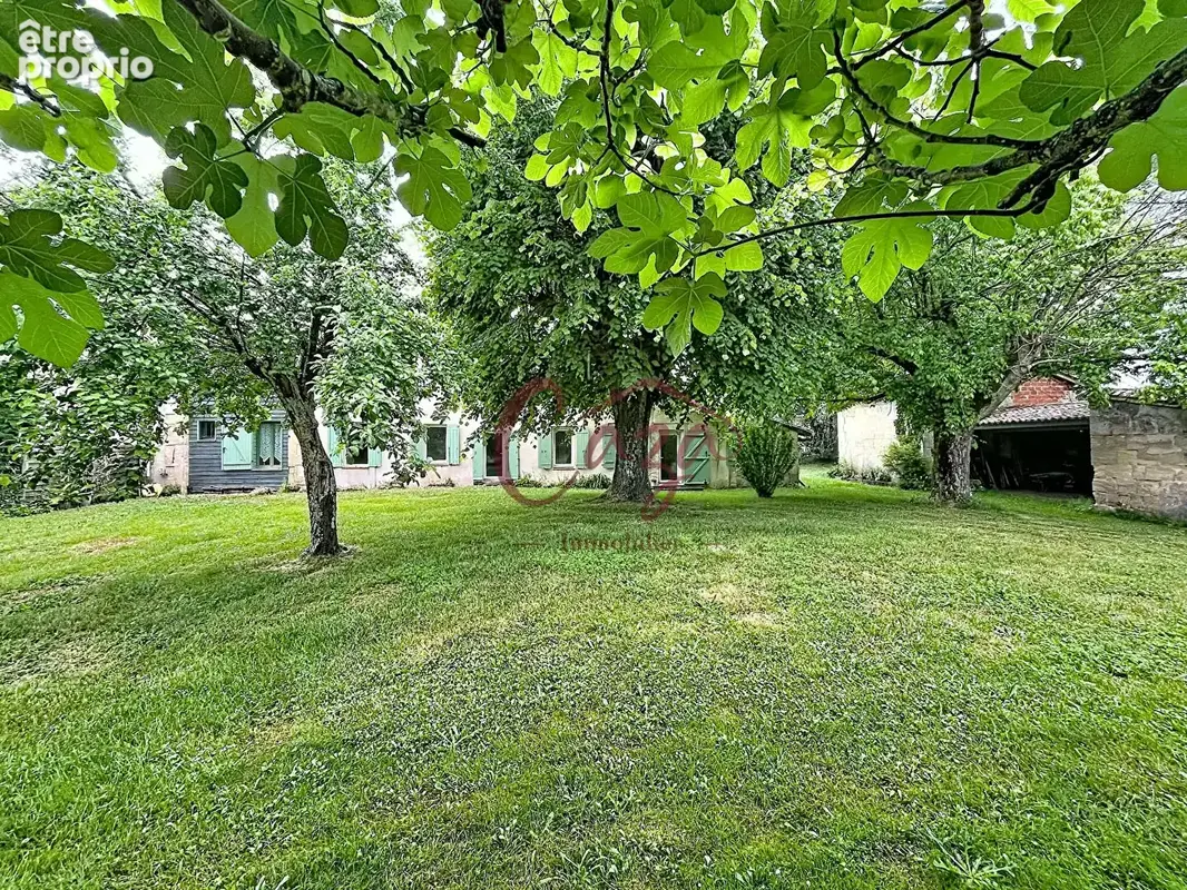Maison PIERRE de 265 m2 - 3686 m2 de terrain PAYSAGE constructible - photo 2