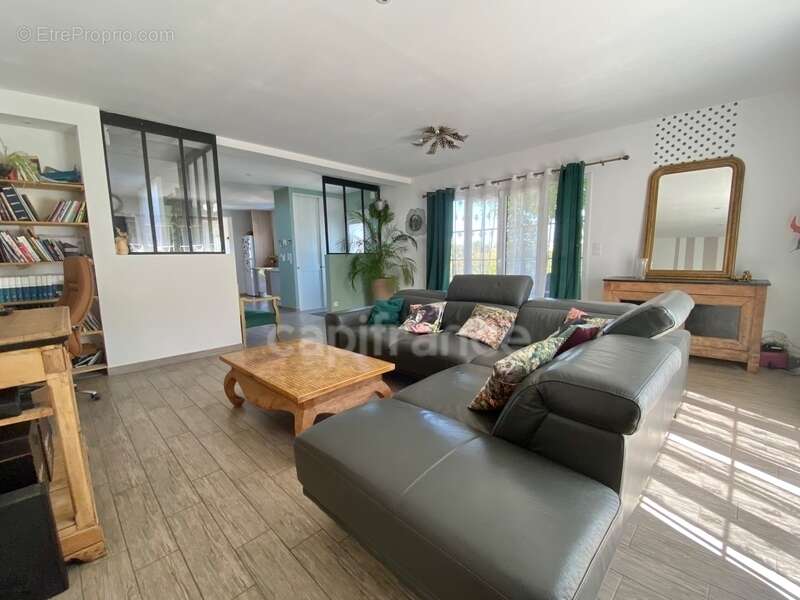Maison à vendre avec vue panoramique à SAINT MAXIMIN (30) - photo 11