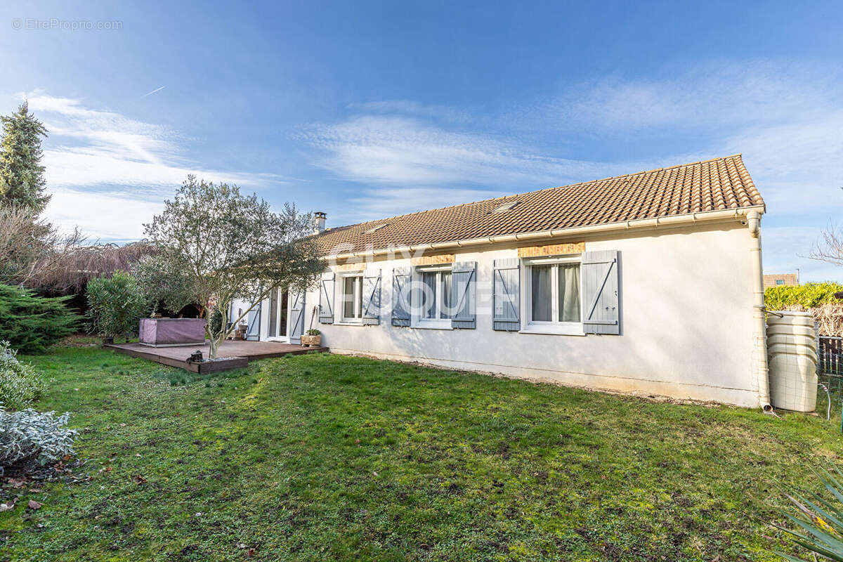 Maison à SAINT-GERMAIN-LES-CORBEIL