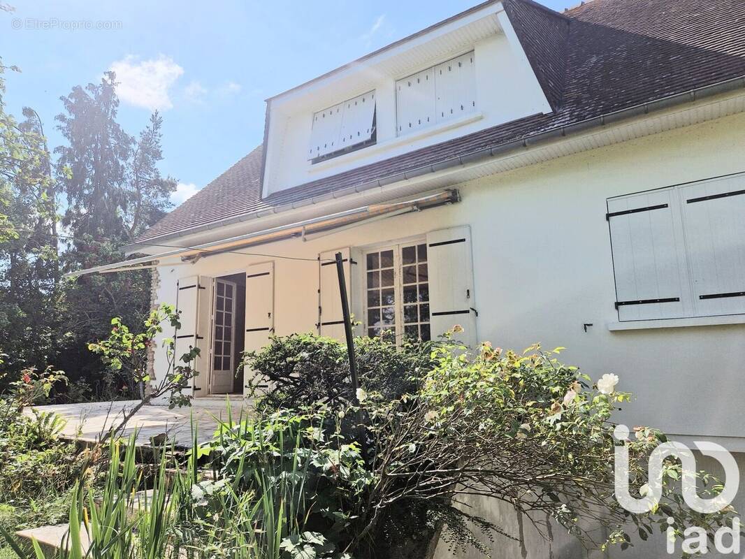 Photo 1 - Maison à FONTAINE-ETOUPEFOUR