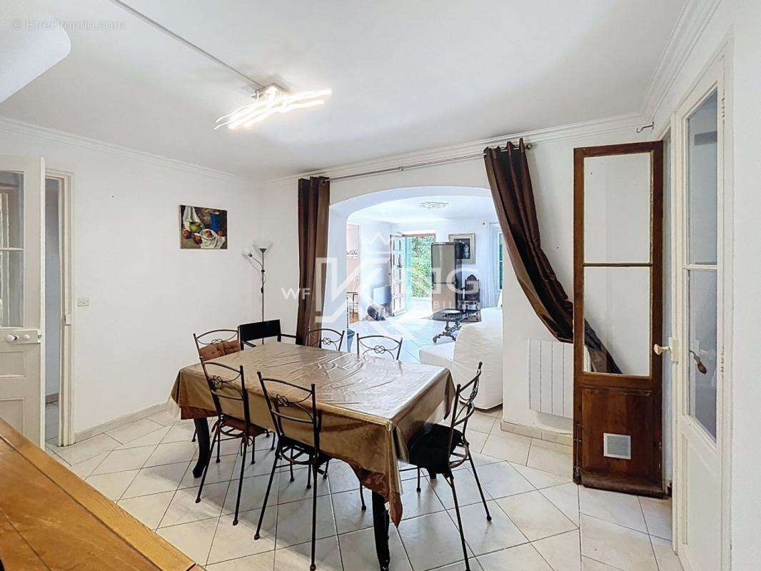 Appartement à SAINT-RAPHAEL