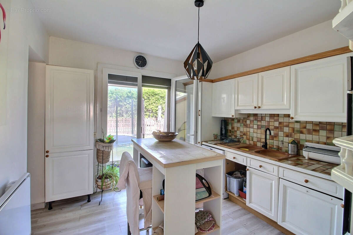 Maison à SAINT-GELY-DU-FESC