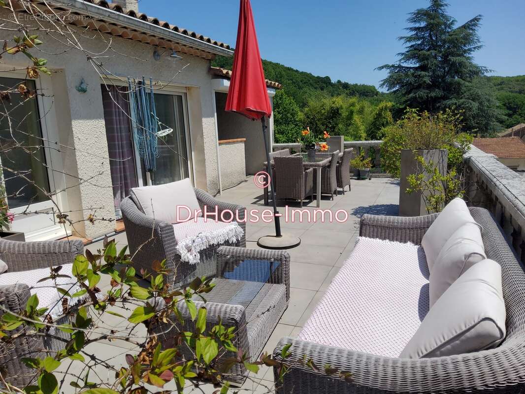 Maison à MOLIERES-SUR-CEZE