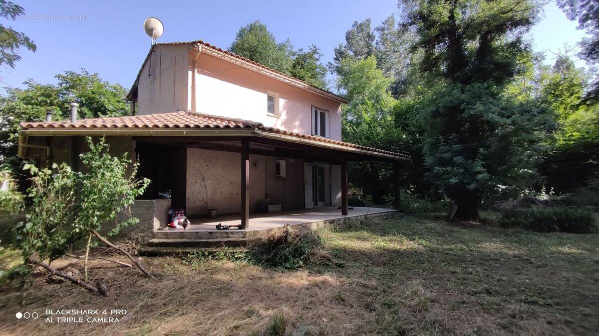 Maison à SAINT-PARDOUX-ISAAC